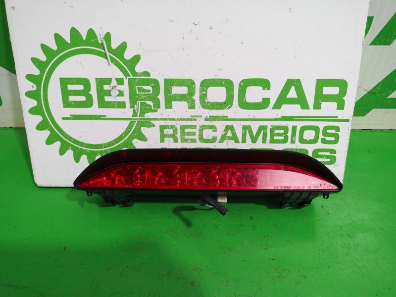 Recambio de luz central de freno para chevrolet aveo ls referencia OEM IAM 96540274  