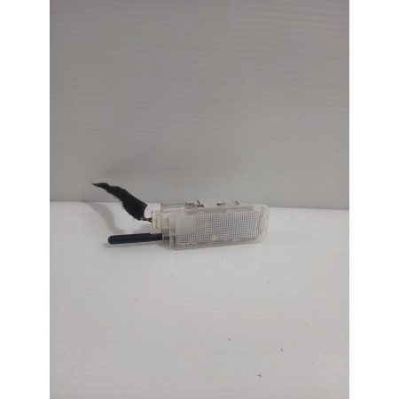 Recambio de luz interior para citroën jumpy iii furgoneta (v_) 1.5 bluehdi 100 referencia OEM IAM 6362N6  