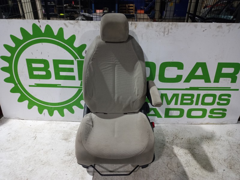 Recambio de asiento delantero derecho para citroën c4 grand picasso exclusive referencia OEM IAM 20255506  