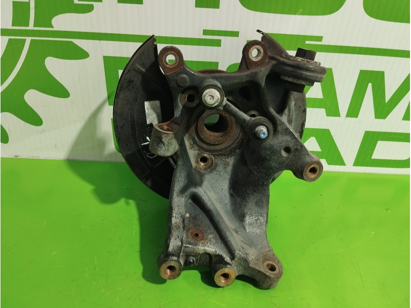 Recambio de mangueta trasera derecha para opel insignia berlina 2.0 cdti cat referencia OEM IAM 13219218  