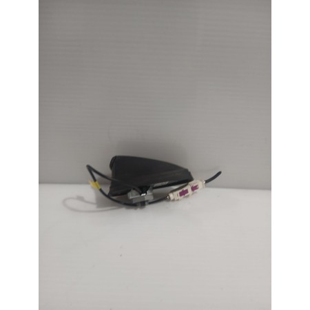 Recambio de antena para citroën jumpy iii furgoneta (v_) 1.5 bluehdi 100 referencia OEM IAM 9817551380  