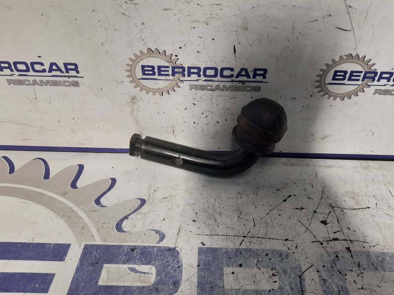 Recambio de enganche remolque para kia sorento 2.5 crdi cat referencia OEM IAM EE0273  