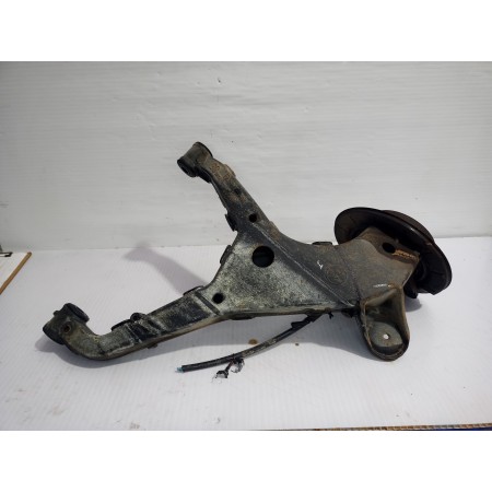 Recambio de mangueta trasera izquierda para mercedes-benz vito (w638) caja cerrada 112 cdi  (638.094) referencia OEM IAM A638352