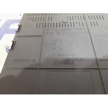 Recambio de caja reles / fusibles para peugeot 5008 2.0 blue-hdi fap referencia OEM IAM 281197595  