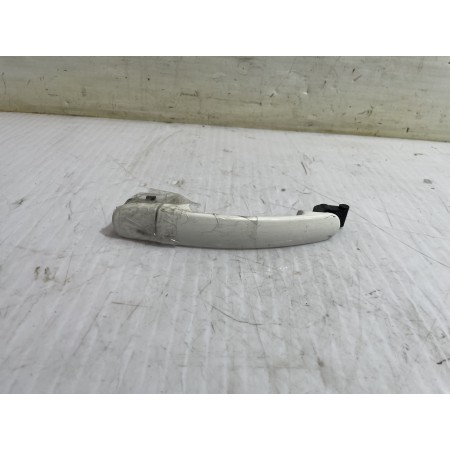 Recambio de maneta exterior delantera derecha para skoda yeti active referencia OEM IAM 1606874680  