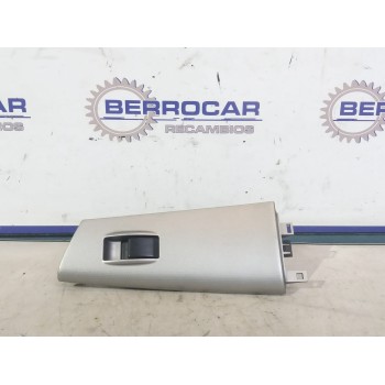 Recambio de mando elevalunas delantero derecho para toyota corolla (e12) referencia OEM IAM 8480102341  
