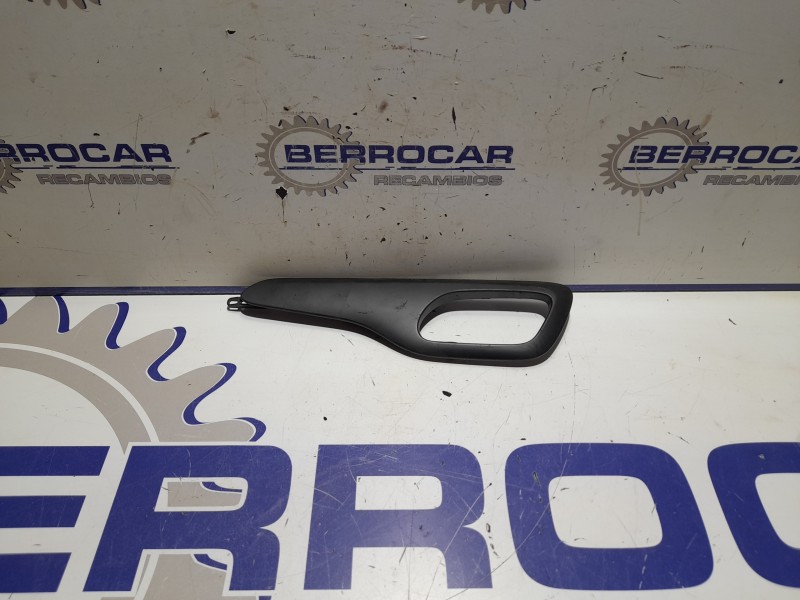 Recambio de embellecedor maneta para citroën c5 berlina 1.6 16v hdi fap referencia OEM IAM 9657691877  