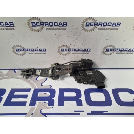 Recambio de cerradura puerta trasera izquierda para land rover range rover (lm) referencia OEM IAM 924020300  