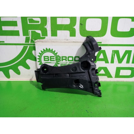 Recambio de soporte para renault kangoo profesional referencia OEM IAM 8200435438  
