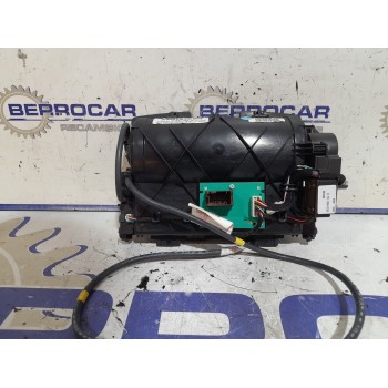 Recambio de pantalla multifuncion para peugeot 5008 2.0 blue-hdi fap referencia OEM IAM 96657333ZD  