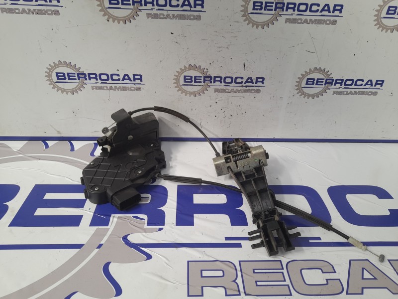 Recambio de cerradura puerta delantera derecha para land rover discovery referencia OEM IAM 94050164  