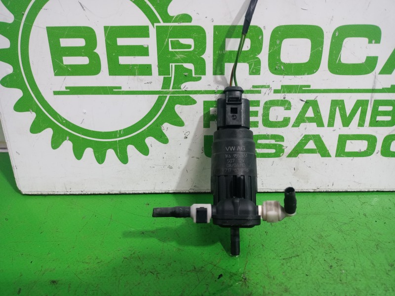 Recambio de bomba limpia para seat altea (5p1) style copa referencia OEM IAM 1K6955651  