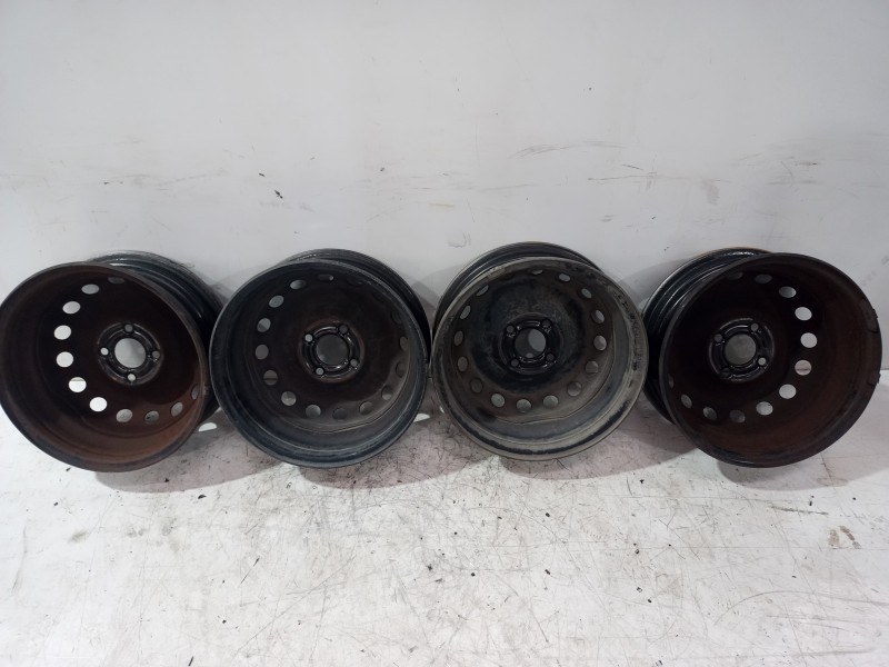 Recambio de juego llantas para renault kangoo (f/kc0) alize referencia OEM IAM 8200041604  