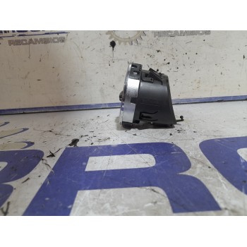 Recambio de rejilla aireadora para peugeot 5008 2.0 blue-hdi fap referencia OEM IAM 8265CP  