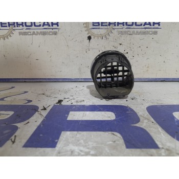 Recambio de rejilla aireadora para peugeot 5008 2.0 blue-hdi fap referencia OEM IAM 8265CP  