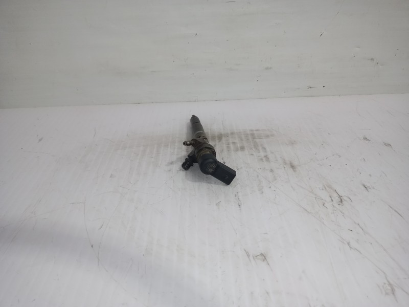 Recambio de inyector para renault scenic iii bose edition referencia OEM IAM 166006212R  