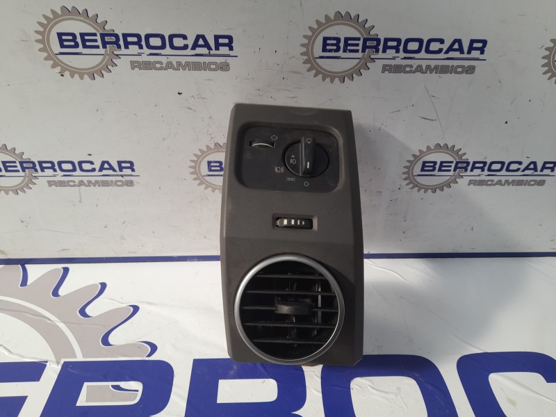 Recambio de aireador lateral izquierdo para land rover discovery referencia OEM IAM JBD500210XXX  