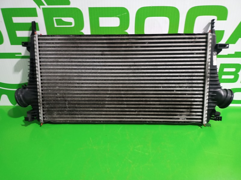 Recambio de intercooler para opel insignia berlina 2.0 cdti cat referencia OEM IAM 13241751  