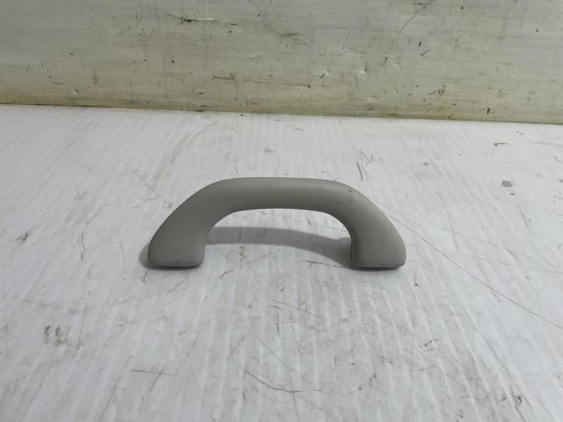 Recambio de asidero techo delantero derecho para skoda yeti active referencia OEM IAM 9128EX  