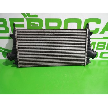 Recambio de intercooler para opel insignia berlina 2.0 cdti cat referencia OEM IAM 13241751  