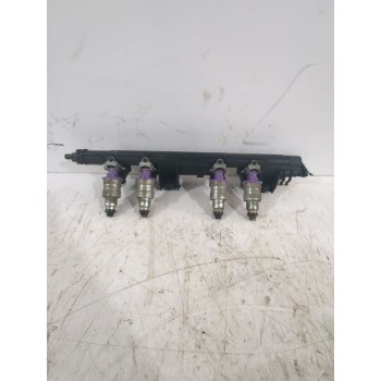 RAMPA INYECTORA 8200365996 