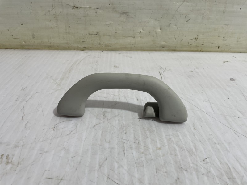 Recambio de asidero techo trasero derecho para skoda yeti active referencia OEM IAM 9128EX  