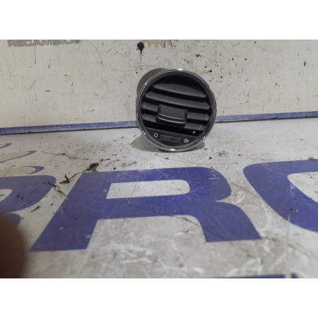 Recambio de rejilla aireadora para peugeot 5008 2.0 blue-hdi fap referencia OEM IAM 8265CN  