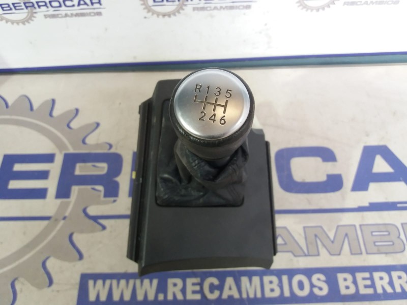 Recambio de palanca cambio para toyota rav 4 (a3) 2.2 d-4d cat referencia OEM IAM 5880442030  