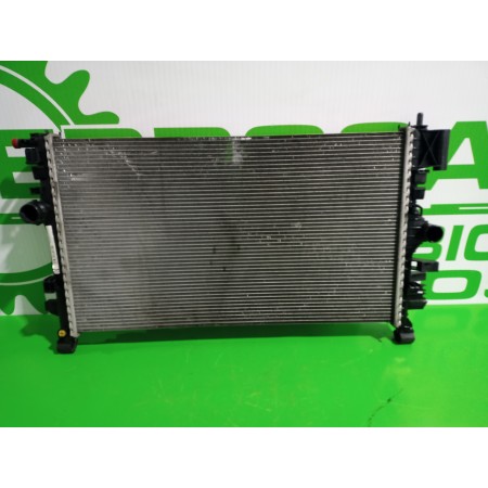 Recambio de radiador agua para opel insignia berlina 2.0 cdti cat referencia OEM IAM 13241725  