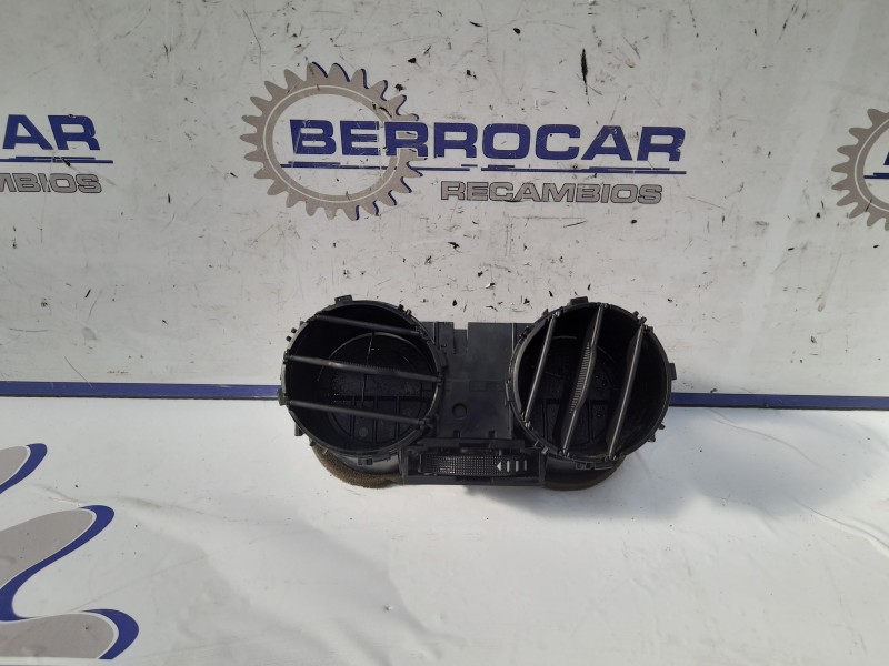 Recambio de aireadores para land rover discovery referencia OEM IAM JBD500062XXX  