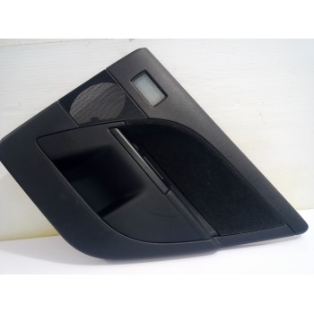 Recambio de guarnecido puerta trasera derecha para ford mondeo berlina (ge) ghia (06.2003) (d) referencia OEM IAM 1331633  