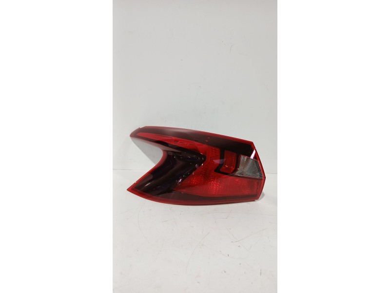 Recambio de piloto trasero izquierdo para hyundai i20 iii (bc3, bi3) 1.0 t-gdi referencia OEM IAM 92401Q0000  