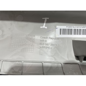 Recambio de moldura izquierda para skoda yeti active referencia OEM IAM 5L0867233B  