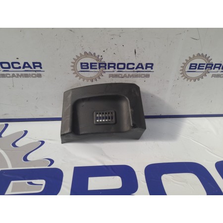 Recambio de moldura lateral para land rover discovery referencia OEM IAM FBF500230XXX  
