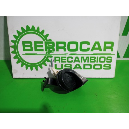 Recambio de claxon para citroën c4 berlina 1.6 16v hdi referencia OEM IAM E970388  