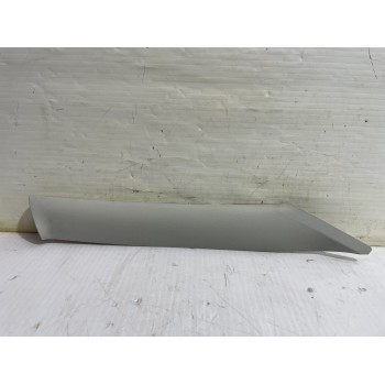 MOLDURA DERECHA 5L0867234B 