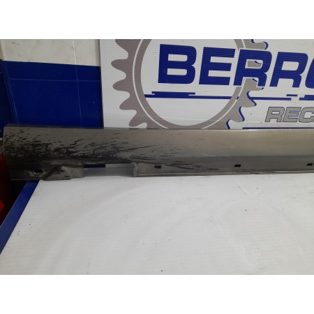 Recambio de talonera izquierda para mercedes-benz clase e (w212) lim. 2.1 cdi cat referencia OEM IAM A2126900740L  