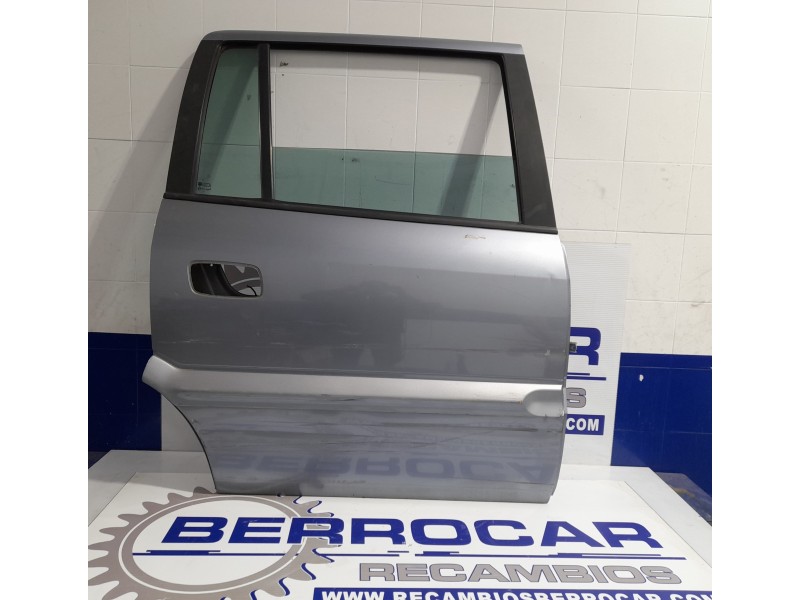 Recambio de puerta trasera derecha para opel zafira a elegance referencia OEM IAM 13116454  