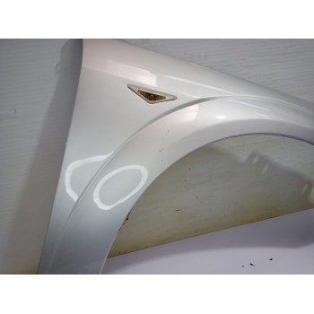 Recambio de aleta delantera derecha para ford mondeo berlina (ge) ghia (06.2003) (d) referencia OEM IAM 1204738  