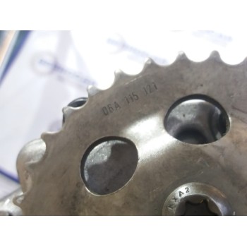 Recambio de bomba aceite para volkswagen golf v berlina (1k1) 1.9 tdi referencia OEM IAM 06A115121  