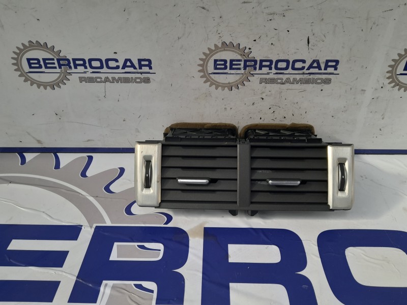 Recambio de aireadores para land rover evoque referencia OEM IAM BJ32014L21AB  