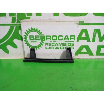 Recambio de moldura para fiat doblo ii cargo (263) 1.3 16v m-jet cat referencia OEM IAM MOLDURA FIAT DOBLO II  