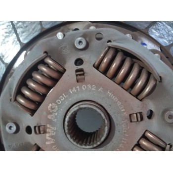 Recambio de kit embrague para skoda spaceback (5h) 1.6 tdi referencia OEM IAM 03L141032  