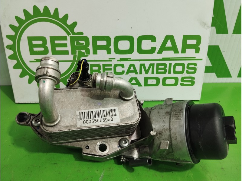 Recambio de soporte filtro aceite para opel insignia berlina 2.0 cdti cat referencia OEM IAM 00055565958  
