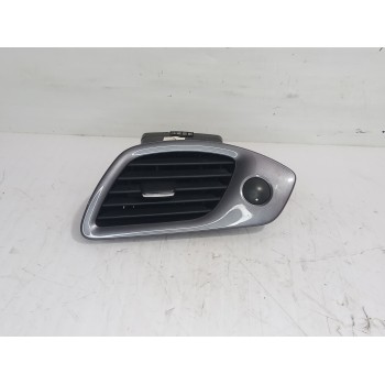 Recambio de rejilla aireadora para renault scenic iii bose edition referencia OEM IAM 687608069R  