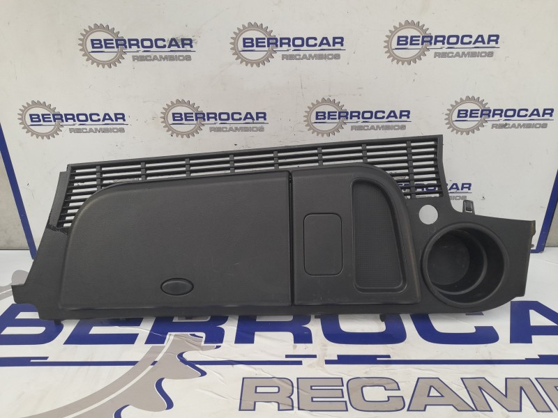 Recambio de moldura interior para land rover discovery referencia OEM IAM ESJ501010  