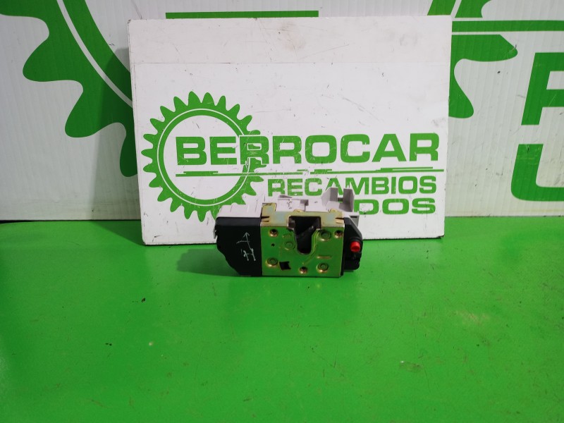 Recambio de cerradura puerta trasera izquierda para peugeot 307 break / sw (s1) 1.6 16v cat referencia OEM IAM 9137A0  