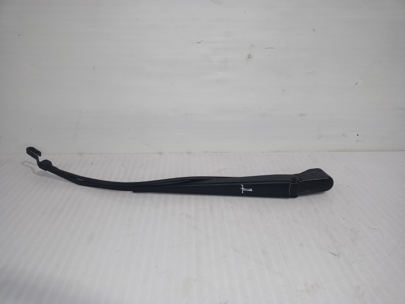 Recambio de brazo limpia trasero para mercedes-benz vito (w638) caja cerrada 112 cdi  (638.094) referencia OEM IAM A6388201944  