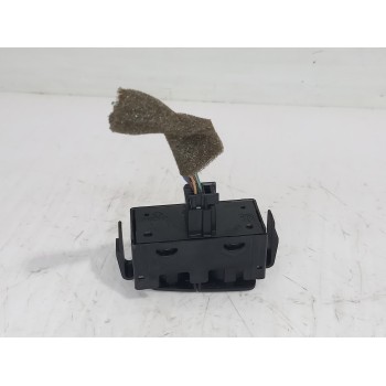 Recambio de warning para renault scenic iii bose edition referencia OEM IAM 252100502R  