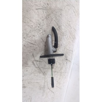 Recambio de bombin embrague para kia cee´d hatchback (ed) 1.6 crdi 90 referencia OEM IAM 416052H200  